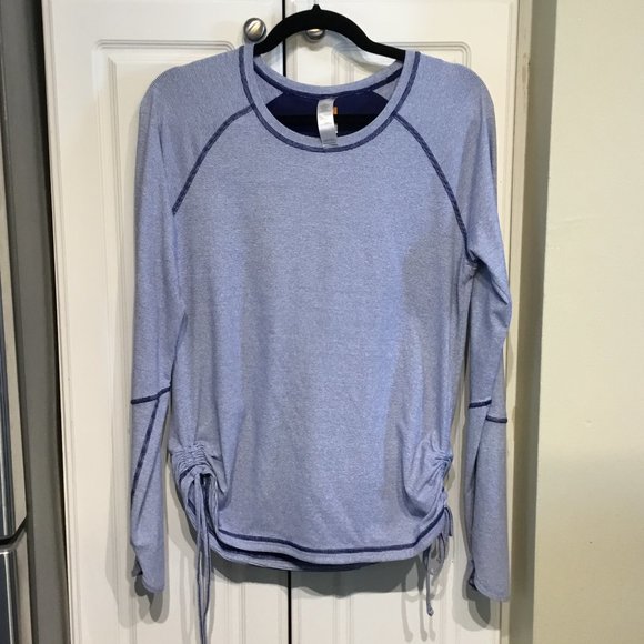 Lucy Tech Striped Sports Top w/Ruching - Picture 1 of 4